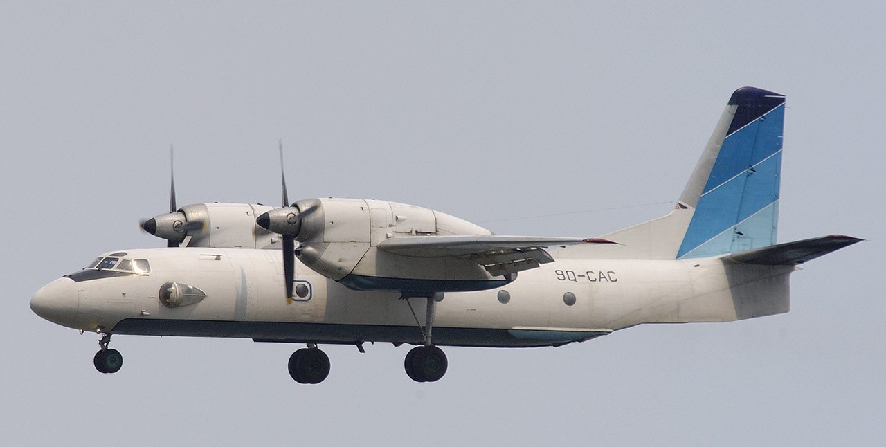 An-32.jpg