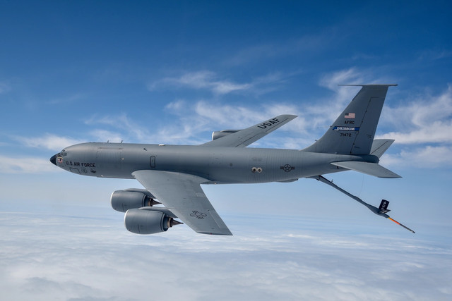 Boeing-KC-135-Stratotanker.jpg