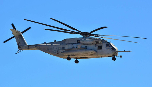 Sikorsky-CH-53-E-Super-Stallion-162502-of-HMH-462-1536x881.jpg
