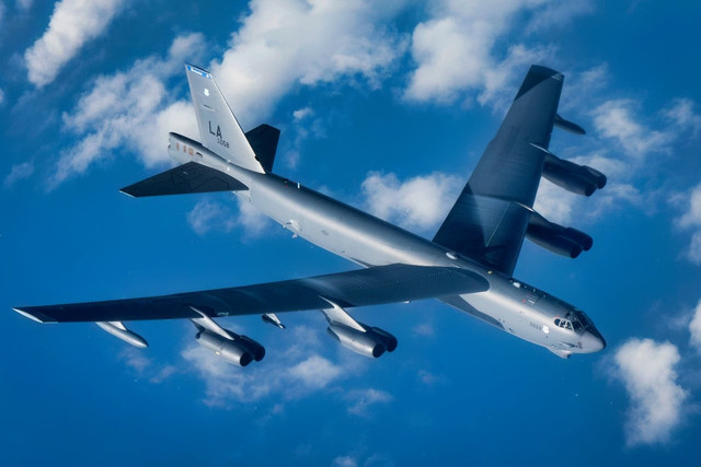 B-52-Bomber-from-U-S-Air-Force-4.jpg