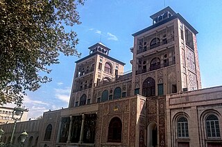 320px-Edifice_of_the_Sun%2C_Golestan_Palace.jpg