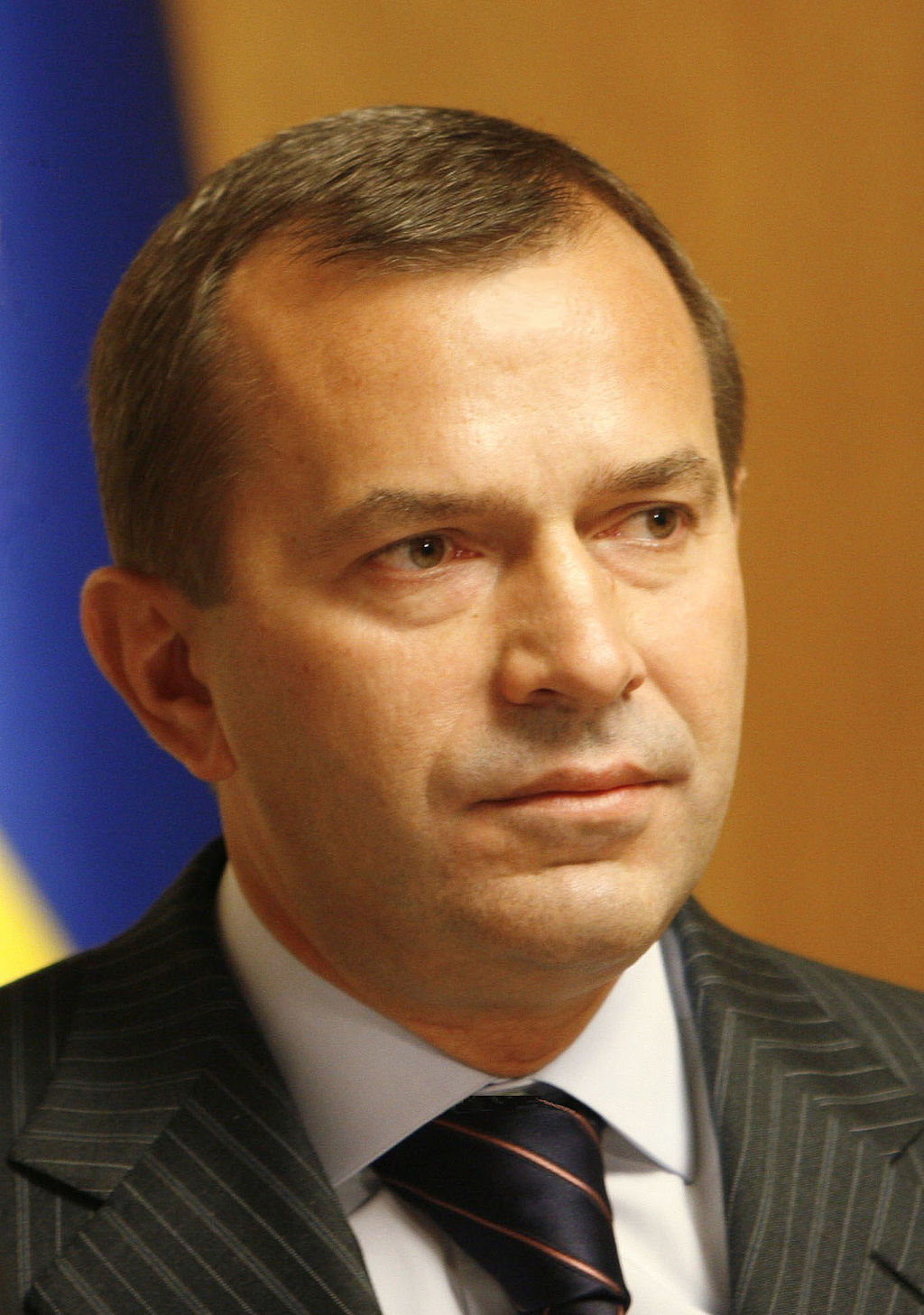 1024px-93017-2-5.jpg