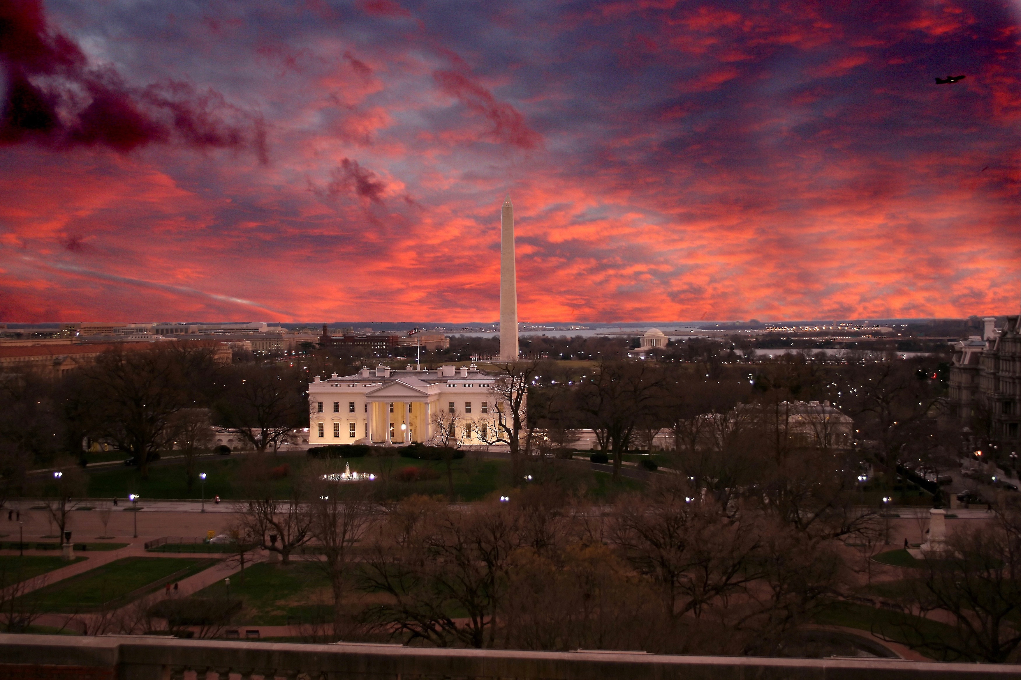 White-House.jpg