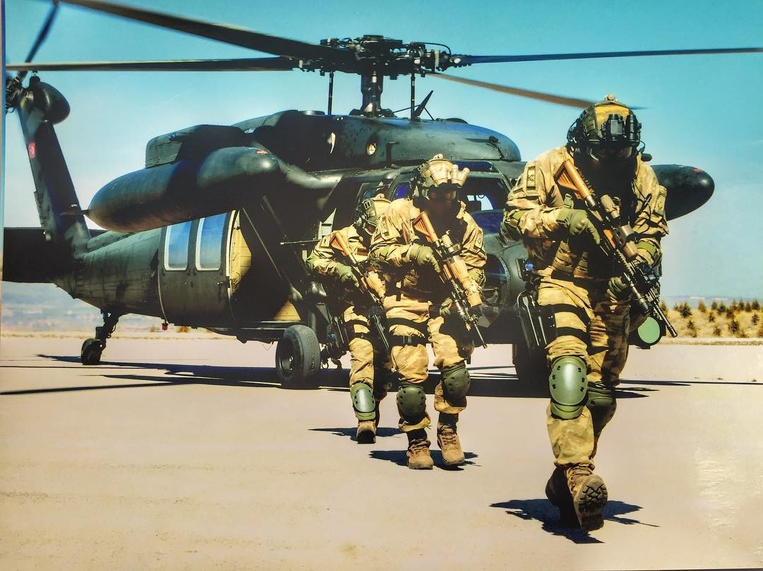 Para-2.jpg