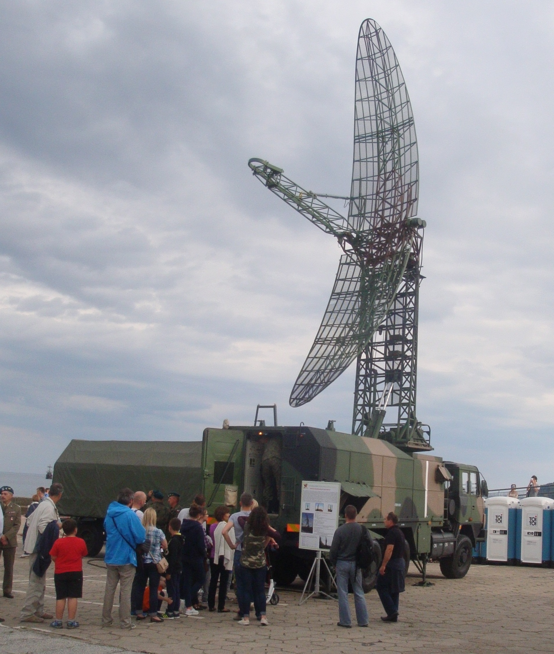 NUR-41_radar_in_Gdynia_2016_A_128.jpg