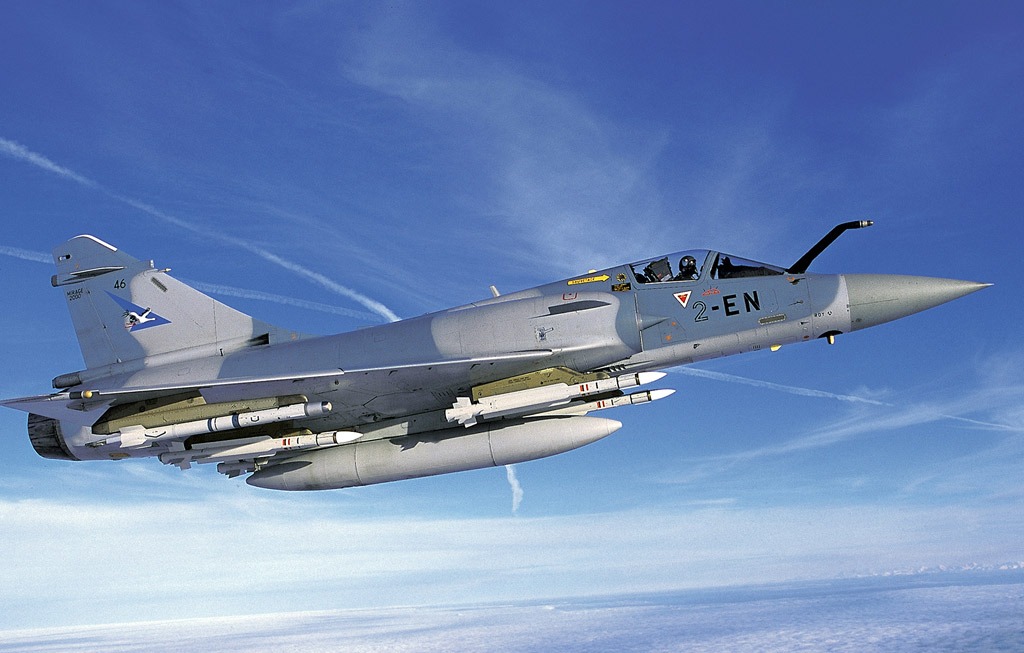 Mirage2000-5F_1-2_Cigognes.jpg