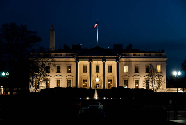 night-White-House.jpg