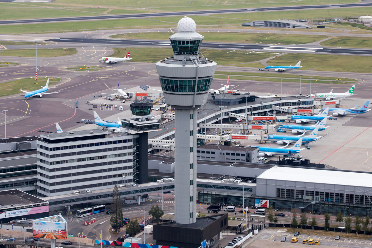 Schiphol-Tower.jpg