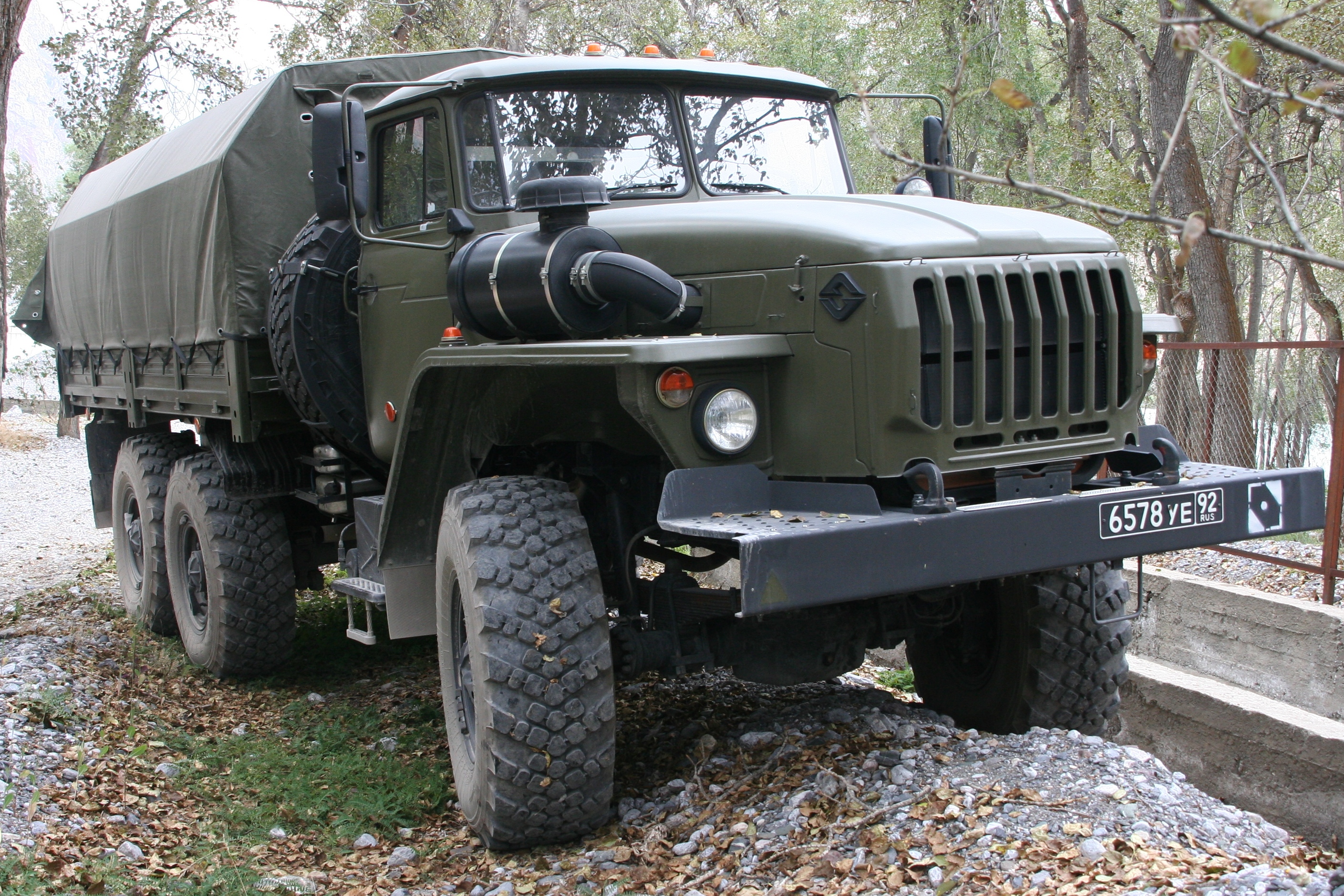 Ural-4320.jpg