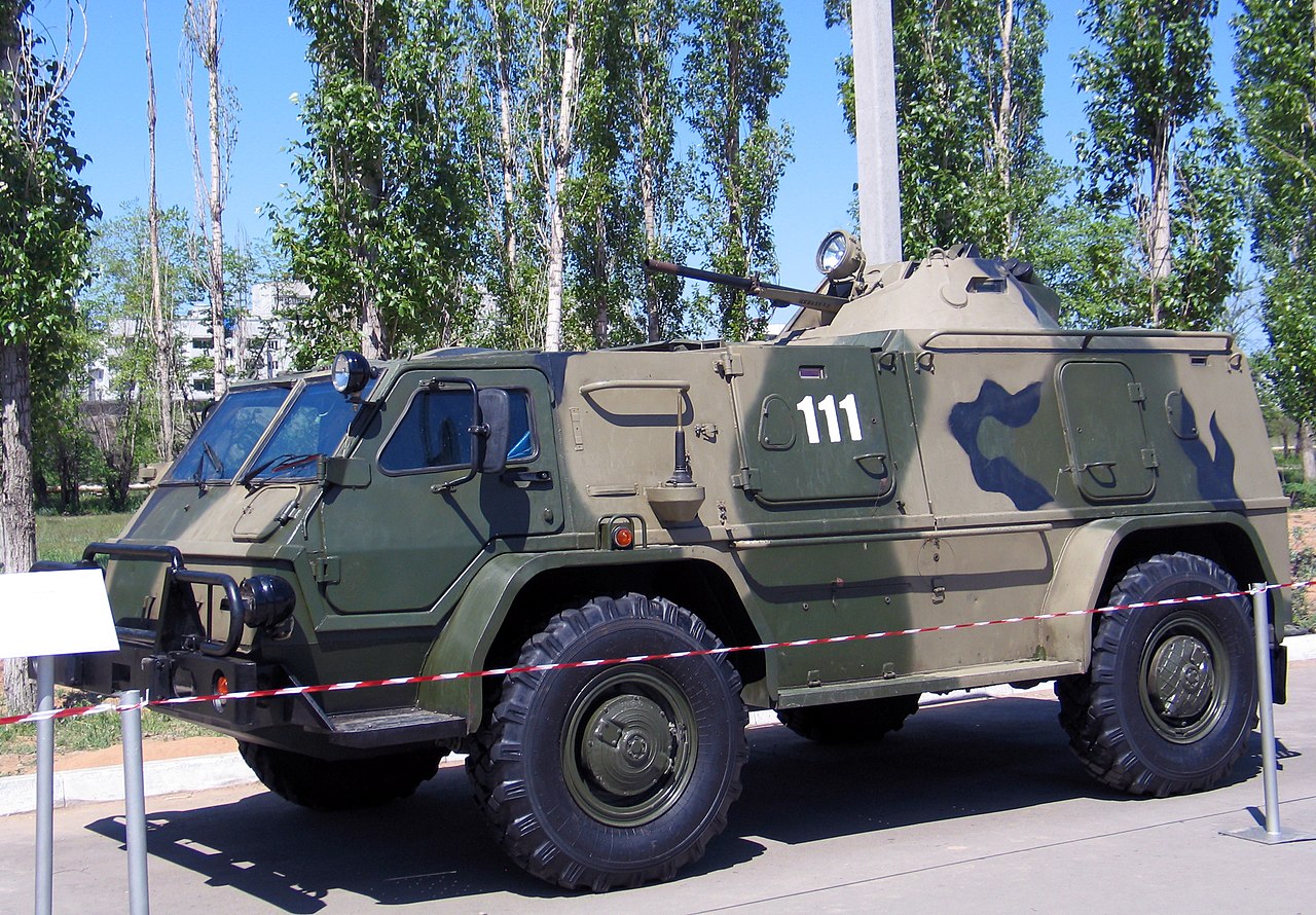 1280px-Vodnik_ky.jpg