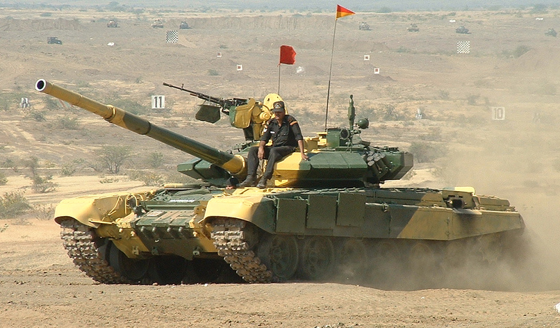 Indian_Army_T-90-Bhismha.jpg