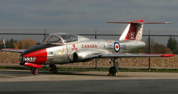 Canadair_CT-114_Tutor_505.jpg