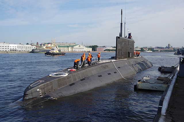 Threat-to-NATO-Russian-Kilo-class-subs-armed-with-Kalibr-missiles.jpg