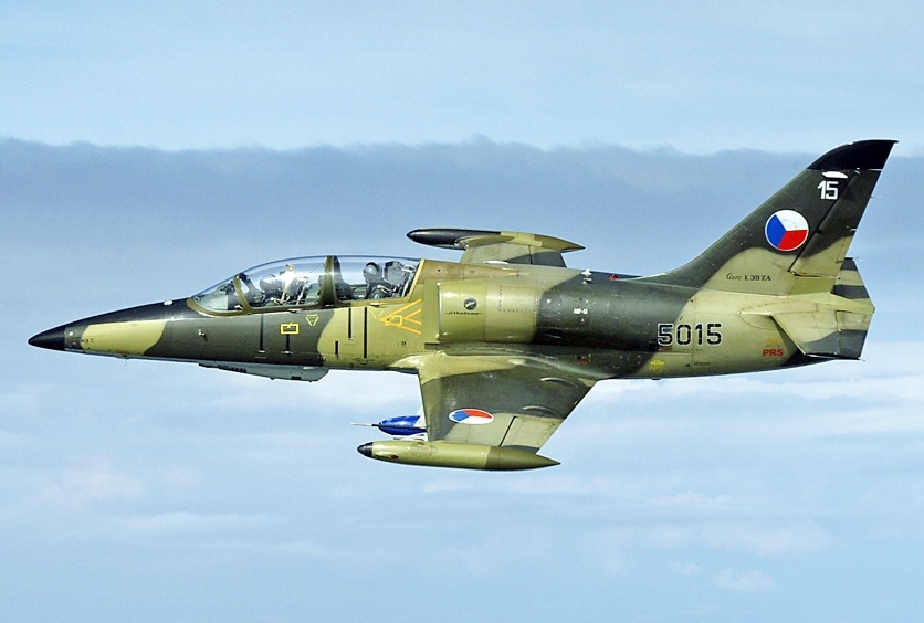L-39ZA_Albatros_%28cropped%29.jpg
