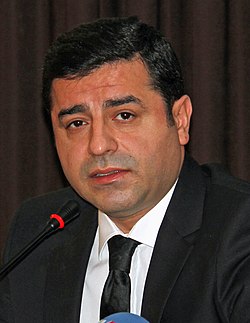 250px-Selahattin_Demirtaş_2015-12-18_%28cropped%29.jpg