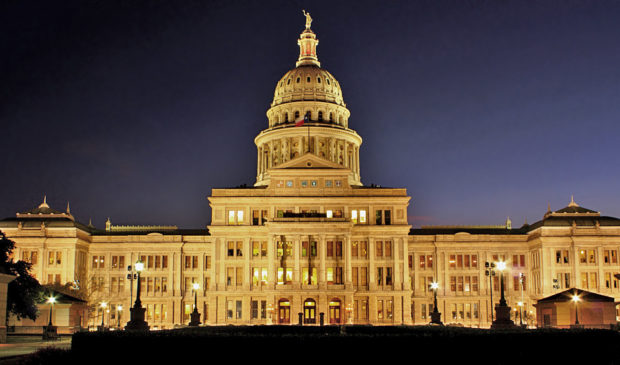 Texas_State_Capitol_Night-620x365.jpg