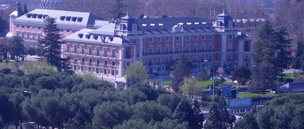 Moncloa-Palace-complex-Flizzz-cc-by-sa3.0-unported-cropped.jpg